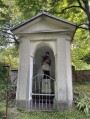 Nepomuki Szent Janos Szekelyhid 2023 nyarán így nézett ki a szobor Székelyhíd Nepomuki Szent János szobor